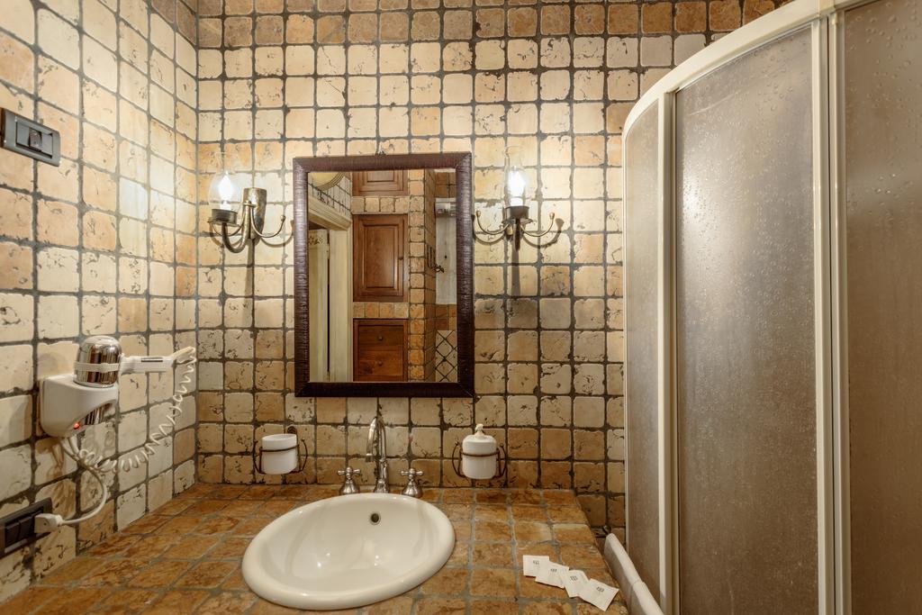 La Nuit Bed and Breakfast Μπάρι Δωμάτιο φωτογραφία