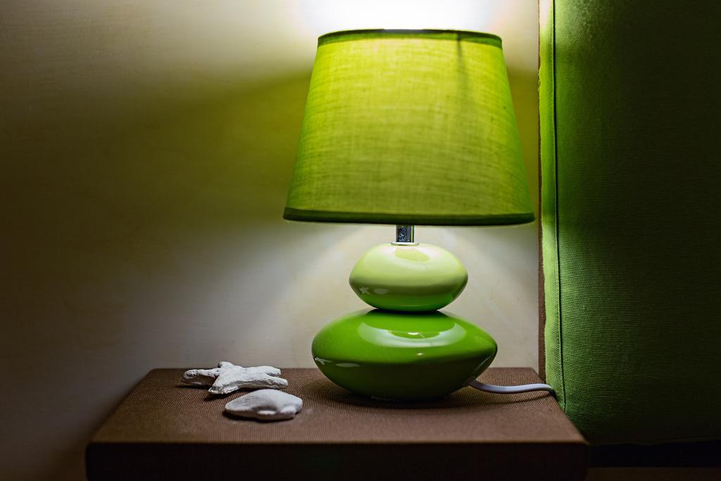 La Nuit Bed and Breakfast Μπάρι Δωμάτιο φωτογραφία